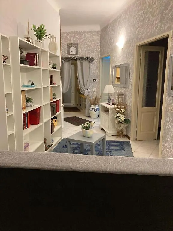 Apartamento La Maison Des Caprices_ La Spezia _Stazione_5Terre Itália